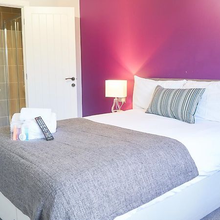 Unity House Serviced Apartments Лутон Экстерьер фото